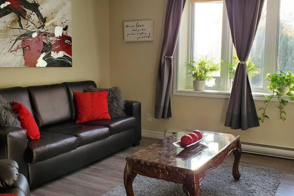 2-Bedroom Apartment Sweet #2 By Amazing Property Rentals ガティノー エクステリア 写真